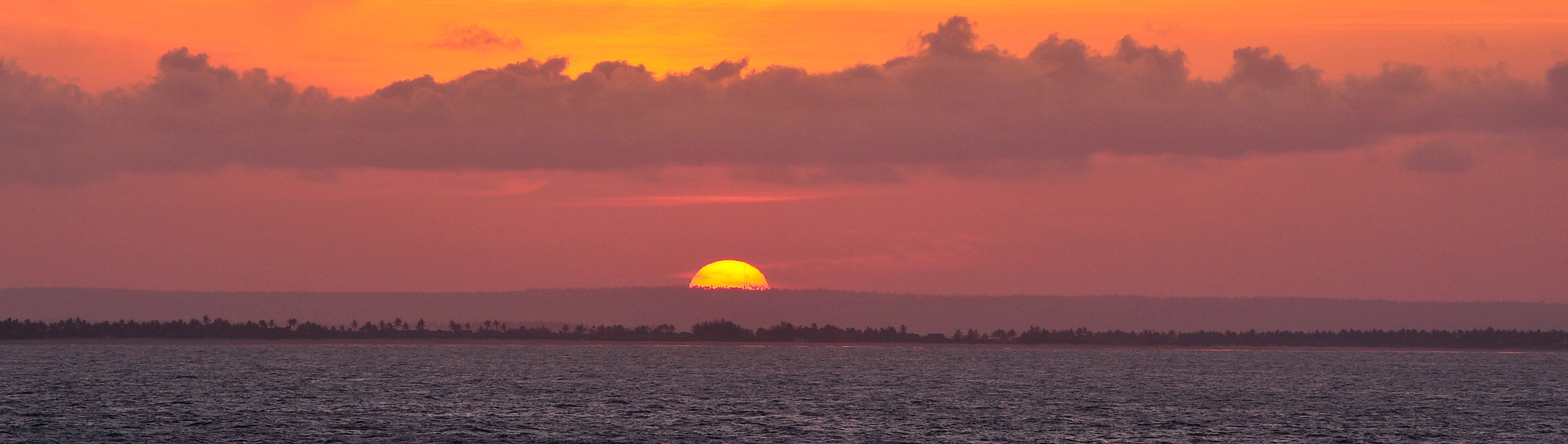 itineraryImageDesktop