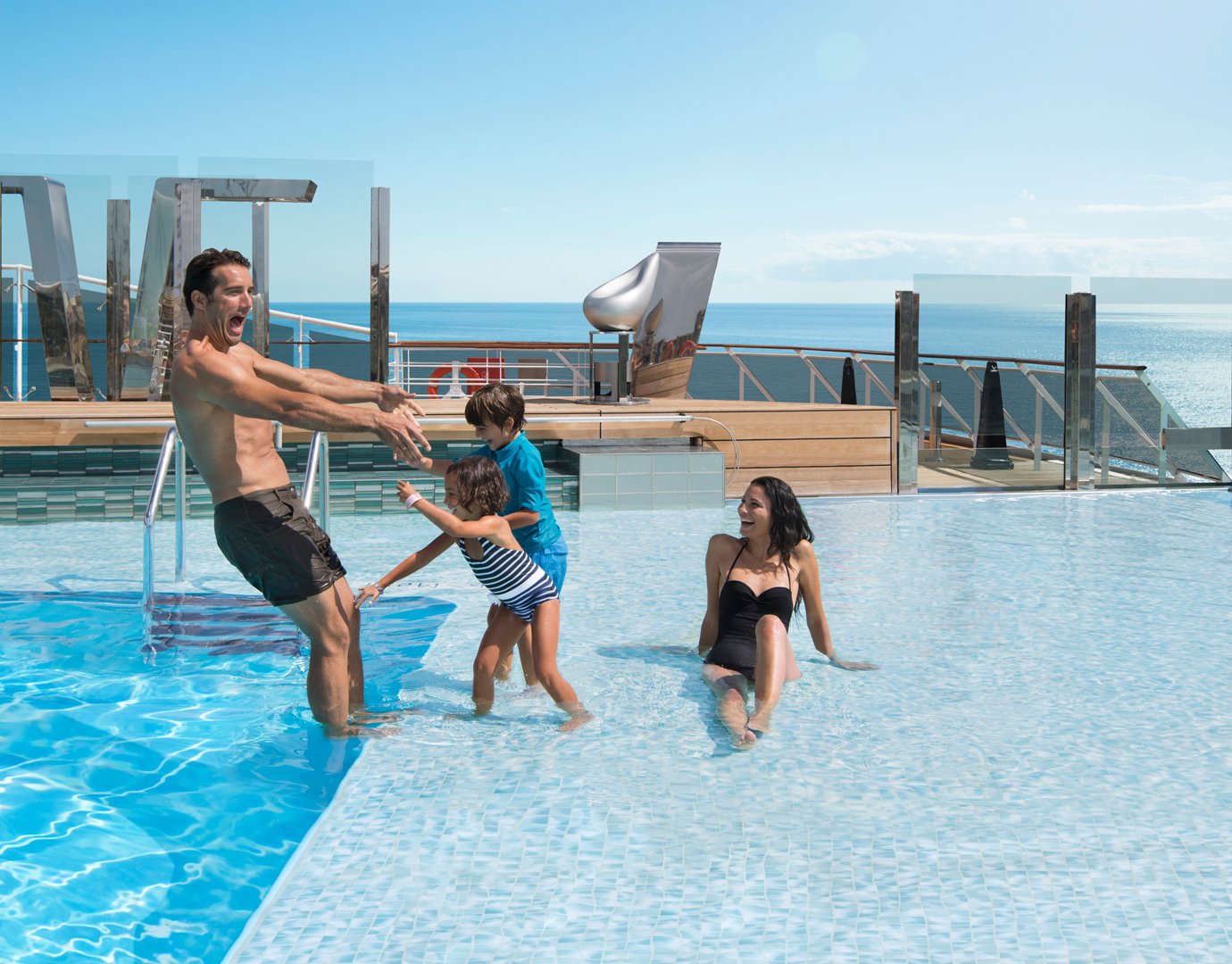 Outdoor Activities, Swimming Pools | MSC Cruises
