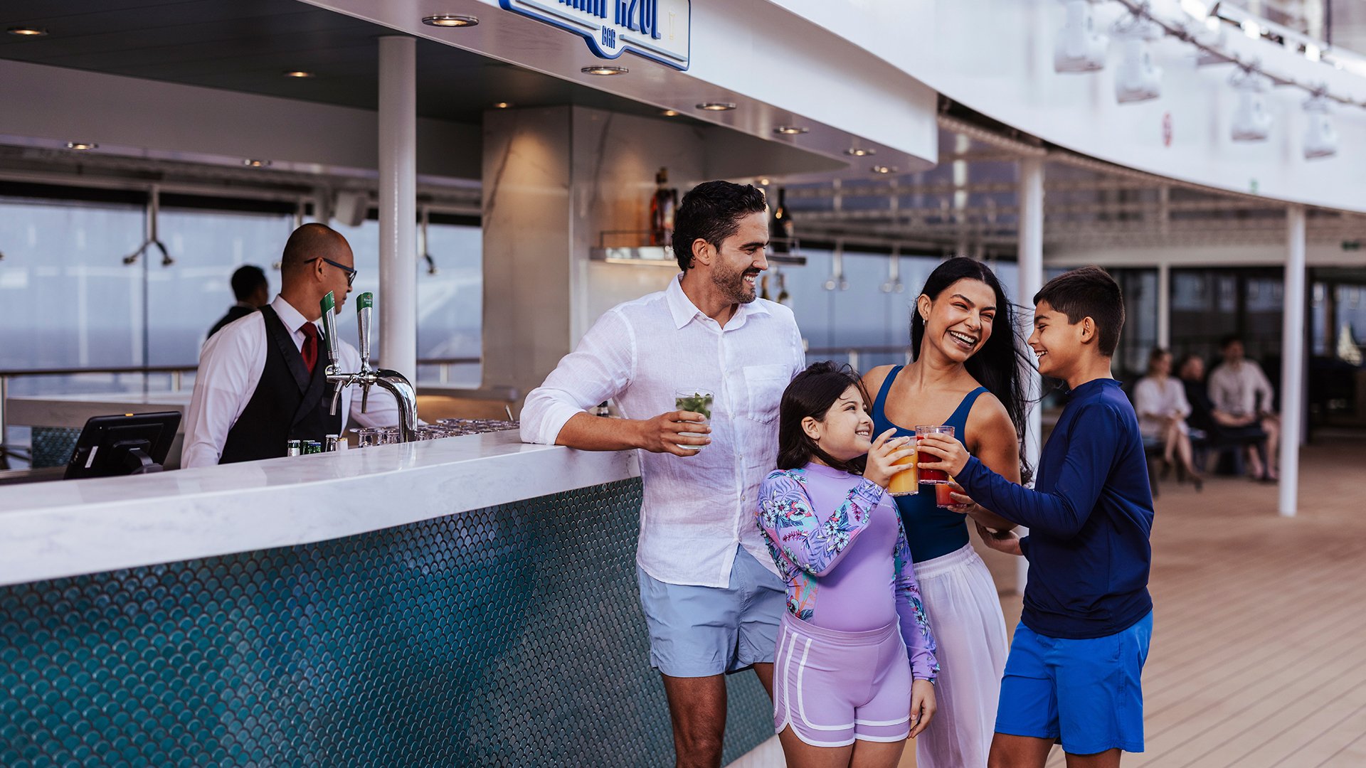 Mar Azul Bar, MSC World America | MSC Cruises